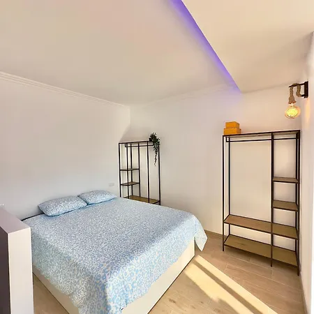 Bebo House 363 Апартаменты Коста-дель-Силенцио
